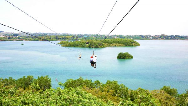 2020_We_Summer_Camp_Zipline